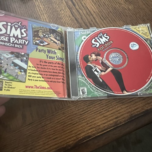 THE SIMS HOT DATE Expansion Pack (2001, used CD-ROM game) - Picture 2 of 2
