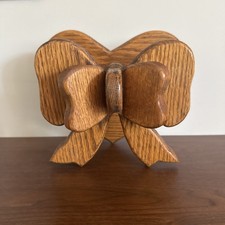 Vintage Handmade Solid Oak Wooden Bow & Heart Wall Mounted Quilt Holder, 10 Inch