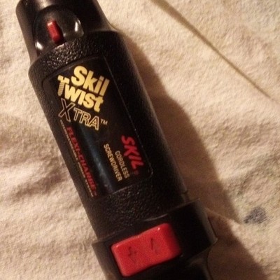 SKIL Twist Xtra 36V Cordless Screwdriver w/ Battery Included Black/Red