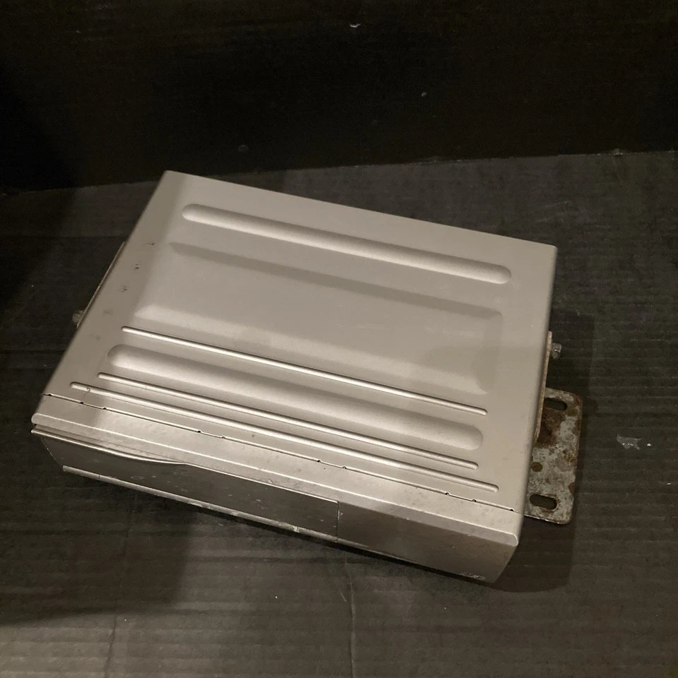 Clarion Pro Audio CDC635 цифровой аудио/6 дисков CD-чейнджер с журналом для дисков CAA-355 - Изображение 3 из 4