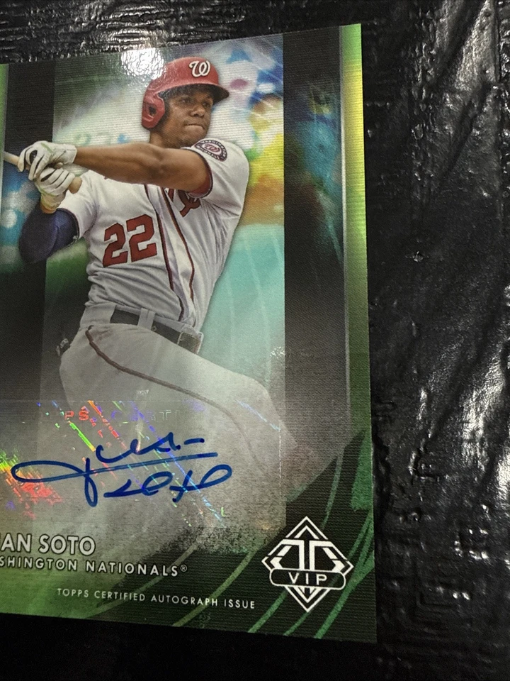 2022 Topps Transcendent Collection VIP Party Juan Soto Auto /20 - Image 3 of 4