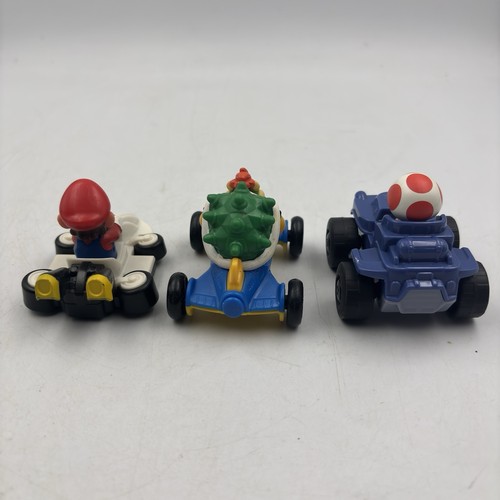 Nintendo Mario Kart 8 McDonald's Action Figures Mario Toad Bowser & Link Yoshi - Picture 4 of 11