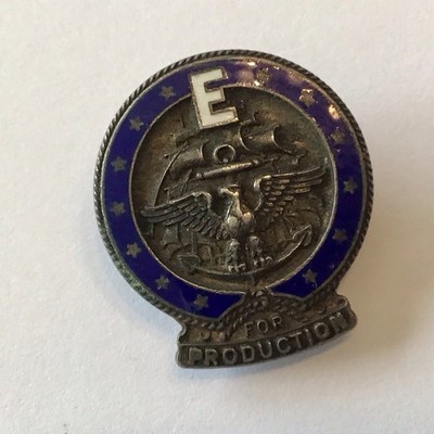 VTG BEAUTIFUL STERLING SILVER E FOR PRODUCTION FEDERAL EAGLE US NAVY AWARD PIN !