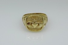 Claddagh Ring 375 Yellow Gold Size 11