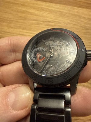 Armbanduhr von Christopher Ward C60 Abyss SH21 mit Revision von 2024