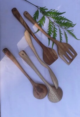 TEAK Wooden Spoon Rack & 05 Step Spoons Handmade+Ceylon (Free Coconut ...