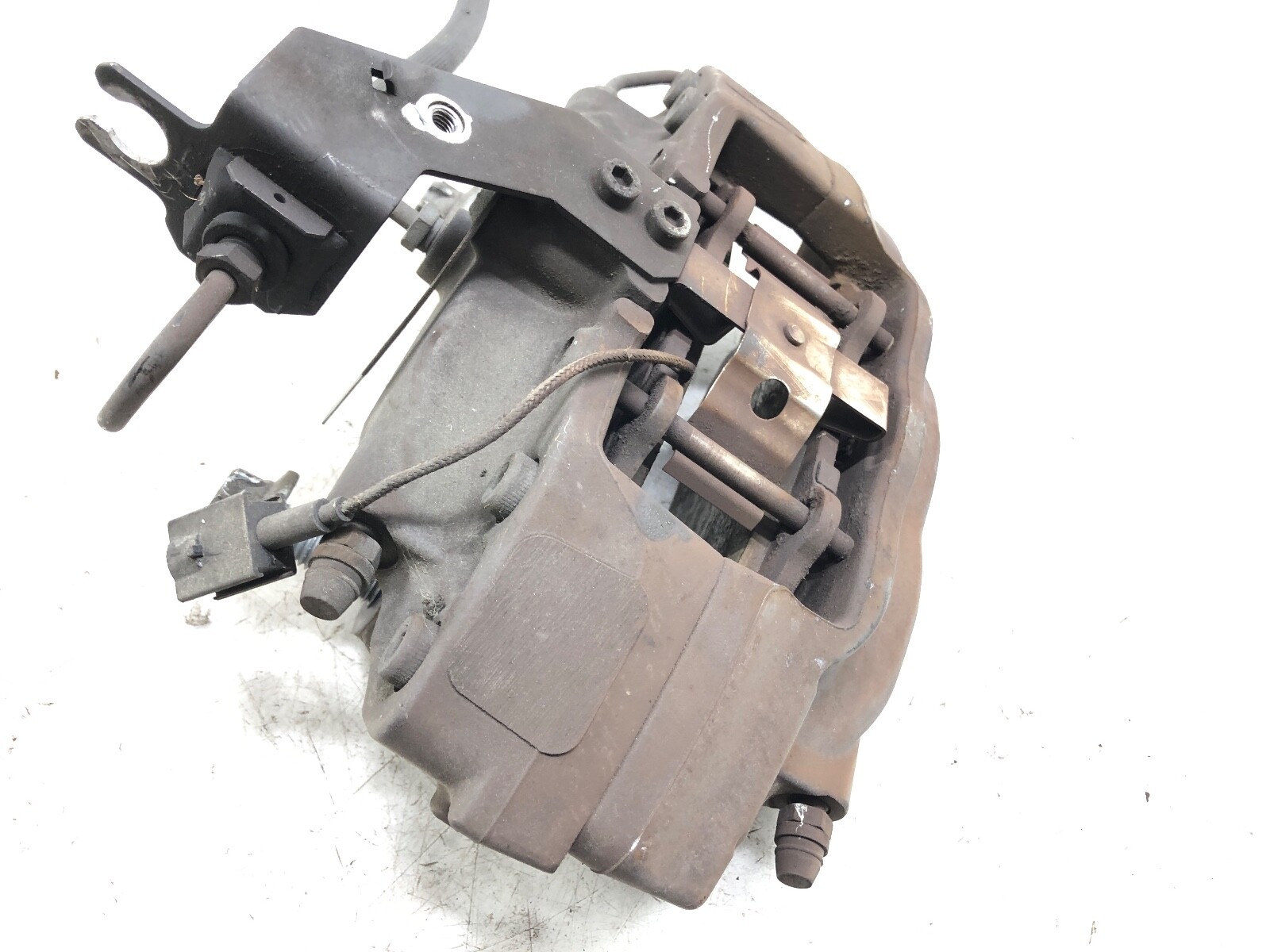 2014-2017 MASERATI GHIBLI S Q4 AWD REAR BRAKE CALIPERS BREMBO OEM.