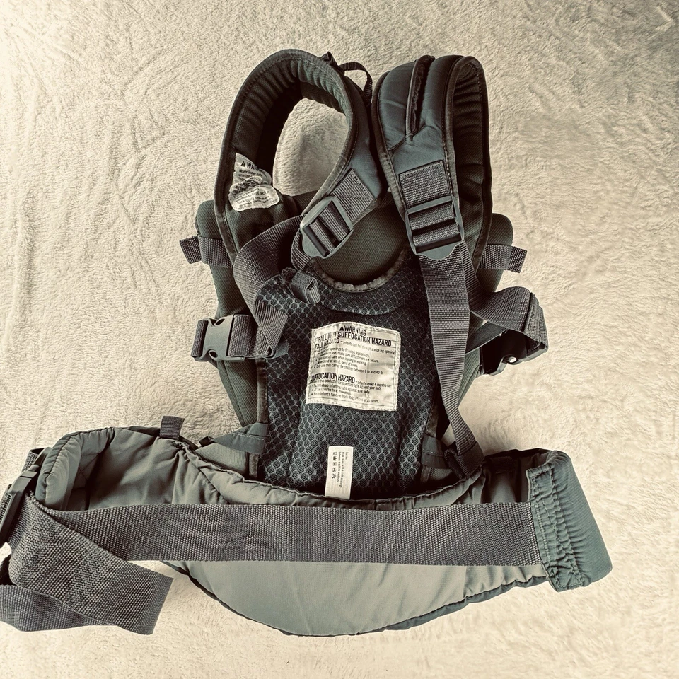 Portabebés Infantino Multi Bolsillo Gris Ajustable Foto 3 de 4