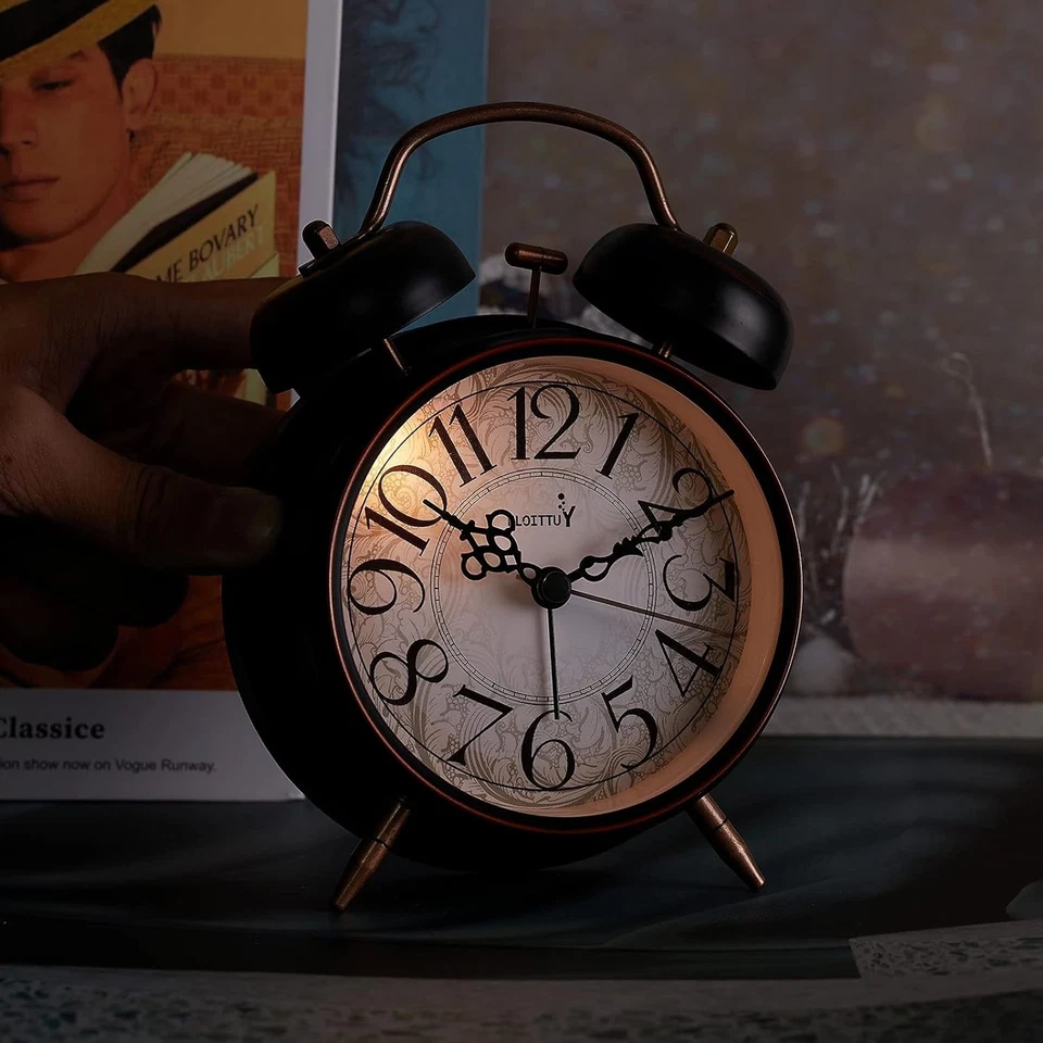 Alarma Fuerte para Durmientes Profundos 4"" Retro Doble Campana Reloj Despertador con Retroiluminación para Foto 2 de 4
