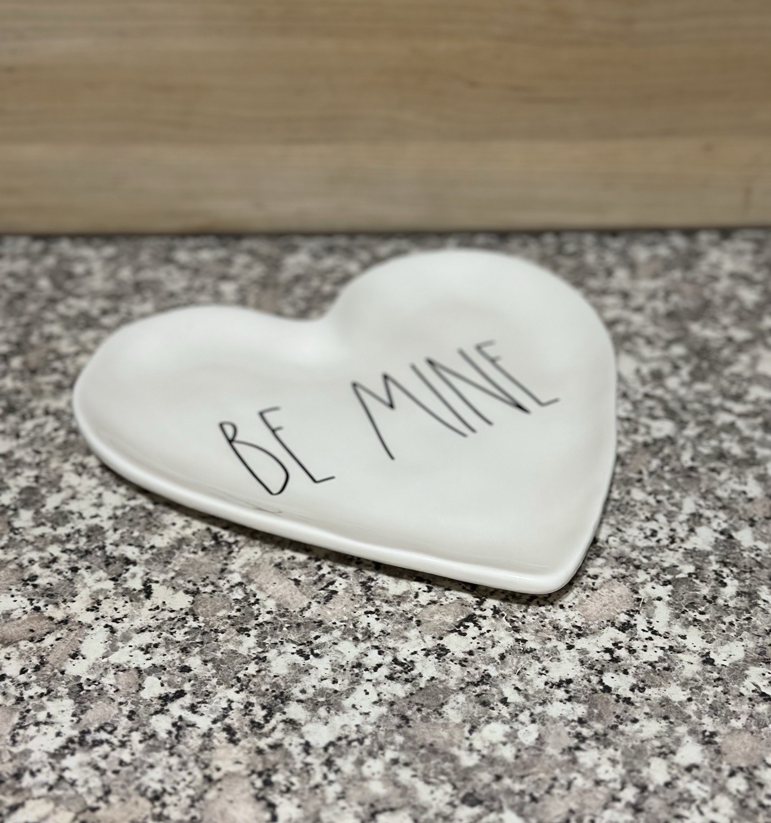 Rae Dunn BE MINE Heart Shaped Dish Plate Artisan Collection by Magenta 8.5