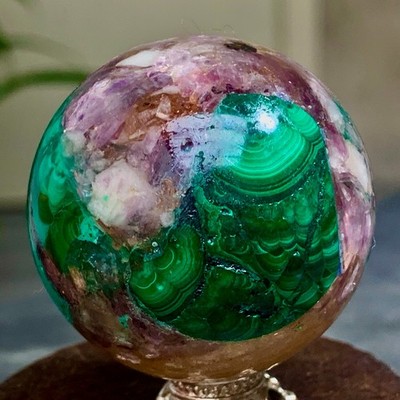 80G Newly discovered rare malachite purple mica symbiotic sphere restoration