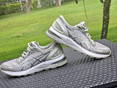 Asics Gel-Nimbus 21 Womens 9 Running Shoes Sneakers Gray Silver 1012A156