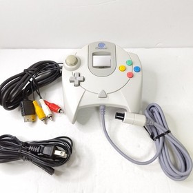 Dreamcast HKT-3030 PAL European SEGA DC Rare w/ Box Controller HKT-7700 Manual