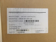 DIALIGHT P/N: LSC3C4D3GEX SAFESITE LED LINEAR FIXTURE 100-277V 50/60Hz 33W