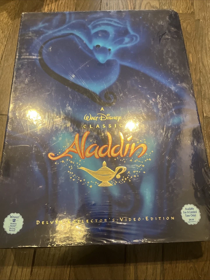 Disney Aladdin Deluxe Collector’s VHS Box Set 1993 NEW SEALED Limited Edition Foto 2 de 4