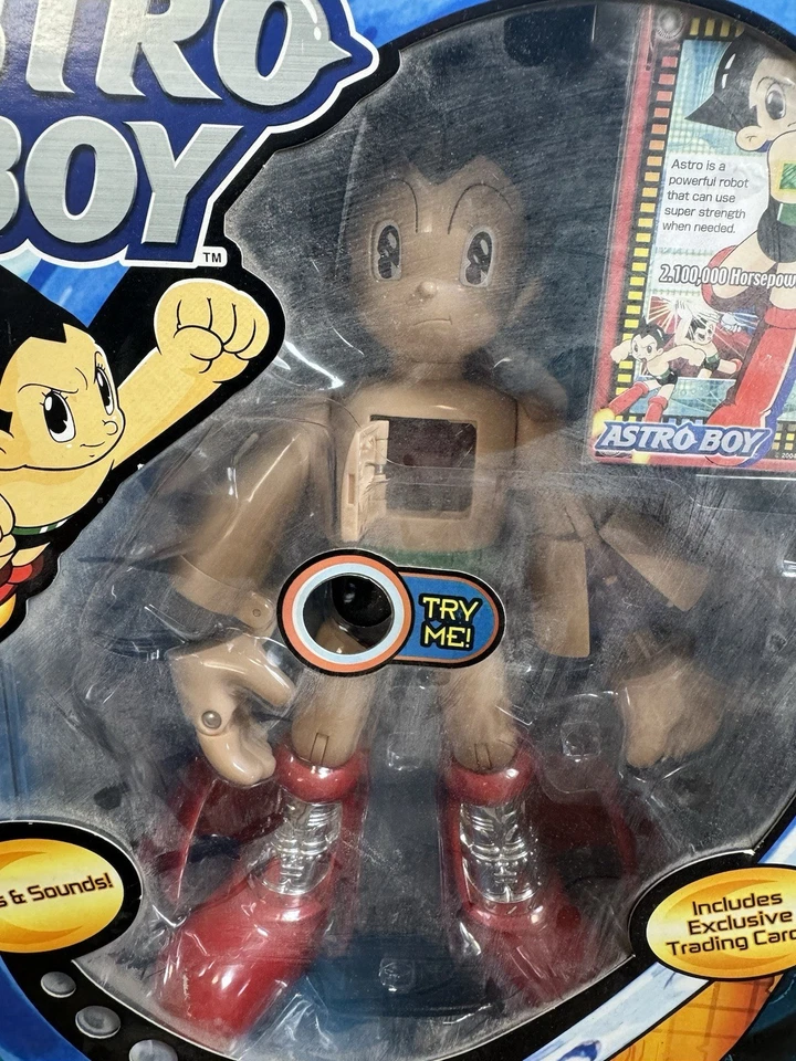Astro Boy Astro interactivo 11" con luces y sonidos Bandai Foto 2 de 4