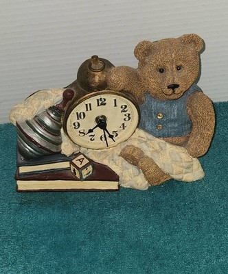 Vintage 1995 FIGI GRAPHICS Shelf Clock.