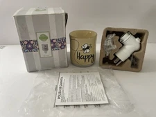 🐝 NEW IN BOX! Scentsy BEE HAPPY Plug-In Night Wax Warmer FREE SHIPPING! DEAL!