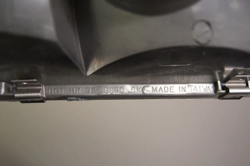 1997-2004 Chevy Corvette C5 Left LH Headlight New OEM 16523785 - Image 3 of 4