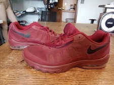 Nike Hombre 8.5 Air Max Invigor Team Rojo (749680-601) Usado