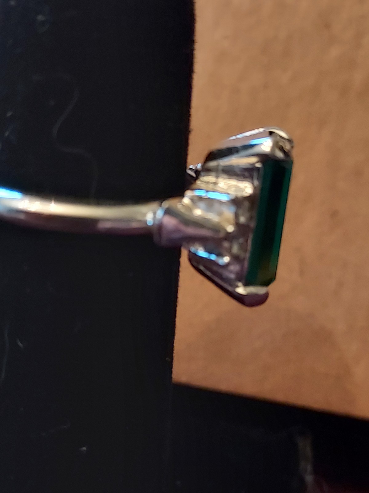 Emerald Adjustable Avon Ring - image 7