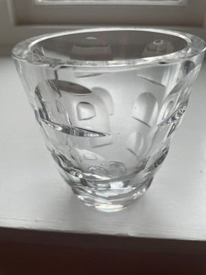 VINTAGE SUPER KRISTALL KLEINE VASE ''FENSTER'' von ORREFORS, SCHWEDEN, SIGNIERT 