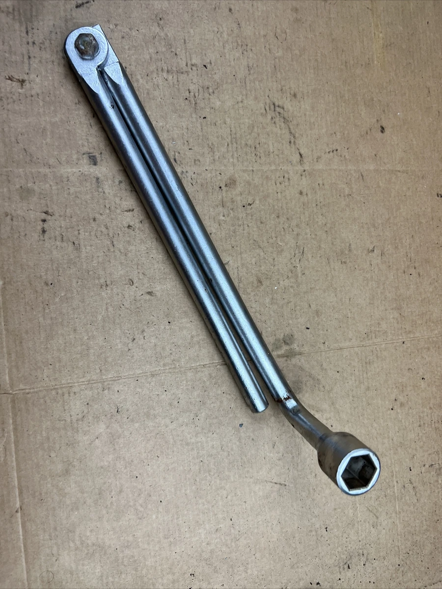 GENUINE MERCEDES BENZ 17mm FOLDING LUG NUT WRENCH 1295810001