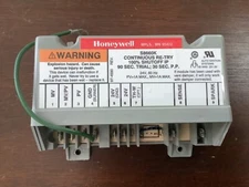 Furnace Control Circuit Board S8660K Honeywell
