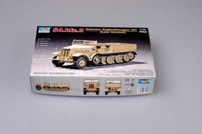 Trumpeter 7252 German Sd.Kfz.9 18-ton half-track tractor 1:72 New  Free Shipping