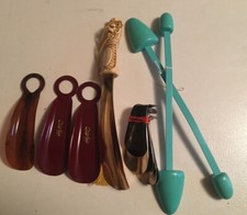Large Lot of Vintage Shoe Horns 11  Pair Of Blue Wooden Shoe Stretchers