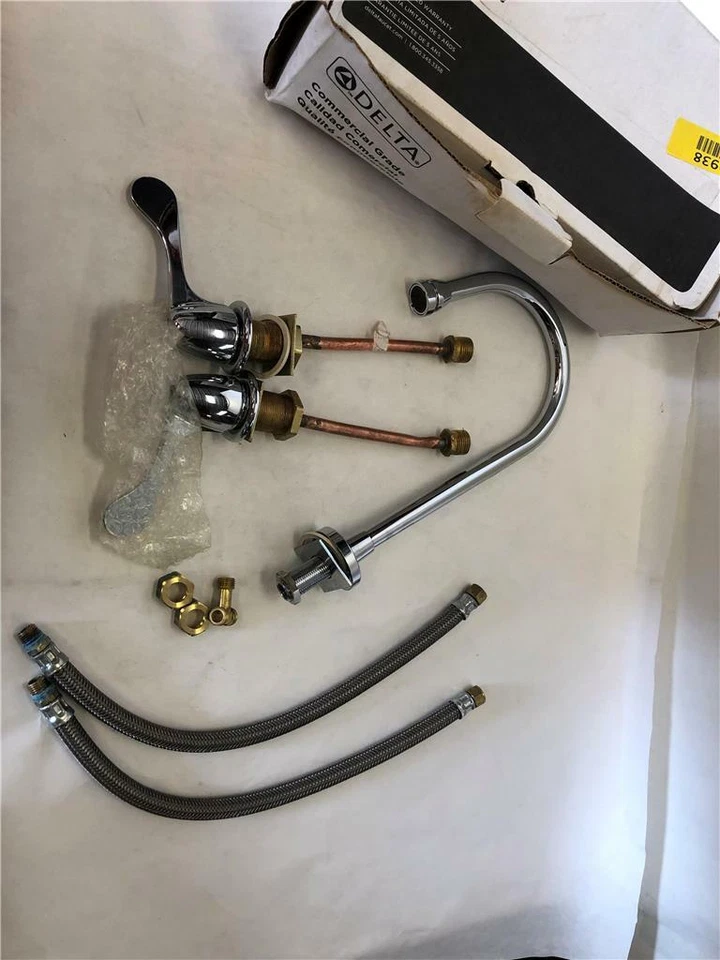 Delta 3579LF-WFLGHDF Two Handle Lavatory - Image 2 of 4