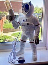 Bulldog Spaceman - Table / Desk Lamp
