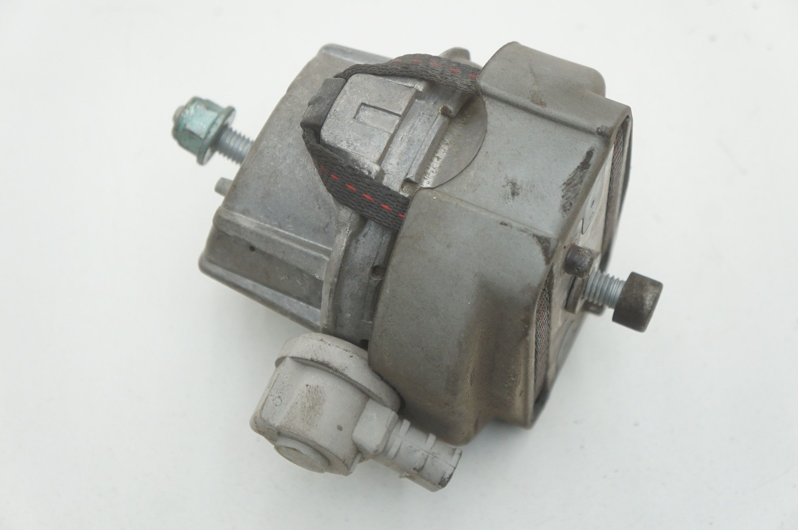 Set Left Right Engine Motor Mount 4W0199383 Bentley Continental Flying Spur 2015