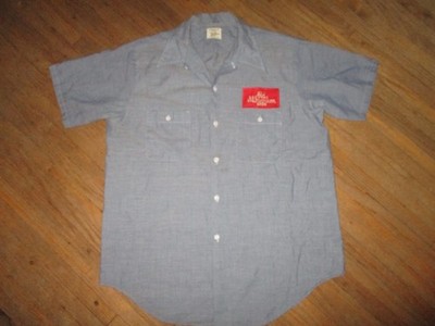 vtg OLD MILWAUKEE WORK SHIRT Beer Delivery Guy Trucker Mechanic Patch Denim L/XL
