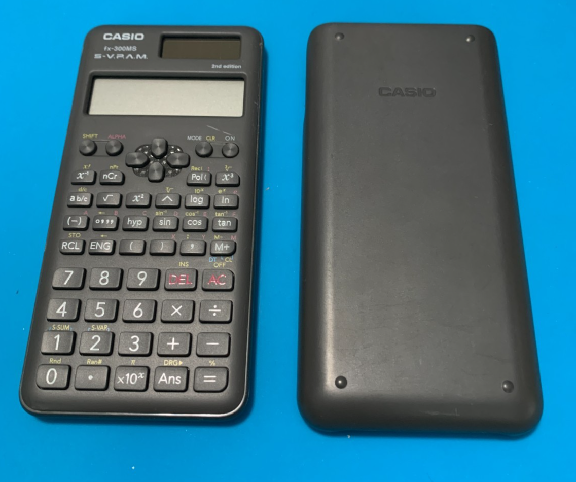 Casio fx-300ES Plus / 300W / 300MS Calculator - WORKING, Includes