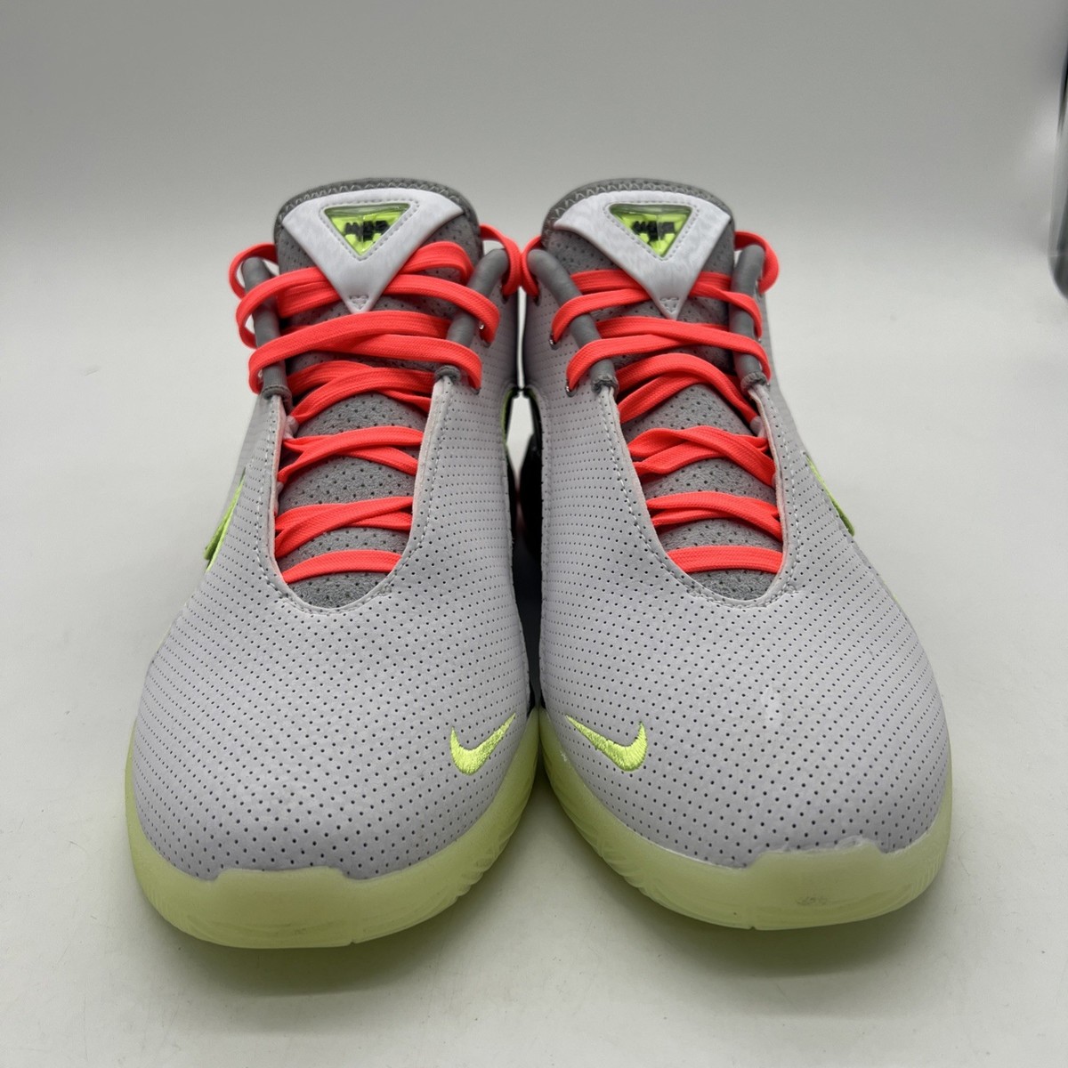 Size 10 MENS - Nike LeBron 22 Crown Jewel NEW IN BOX Nike LeBron 22 Crown Jewel for Sale | Authenticity  main image 3
