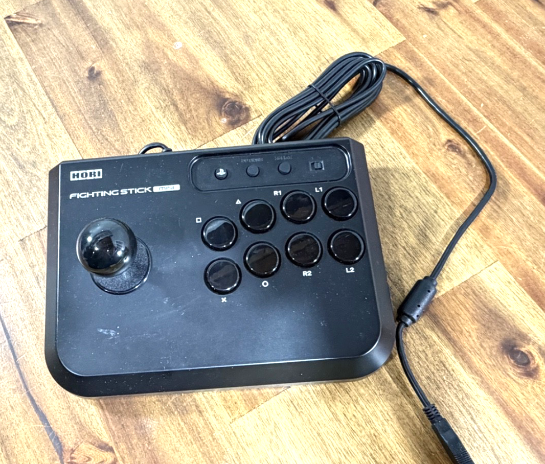 HORI　ファイトスティック　USB Hori Fighting Stick Mini PS4-043 Arcade Controller USB PS4 PS3