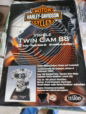 HARLEY-DAVIDSON TwinCam88 1/2スケール モデルキット Harley Davidson