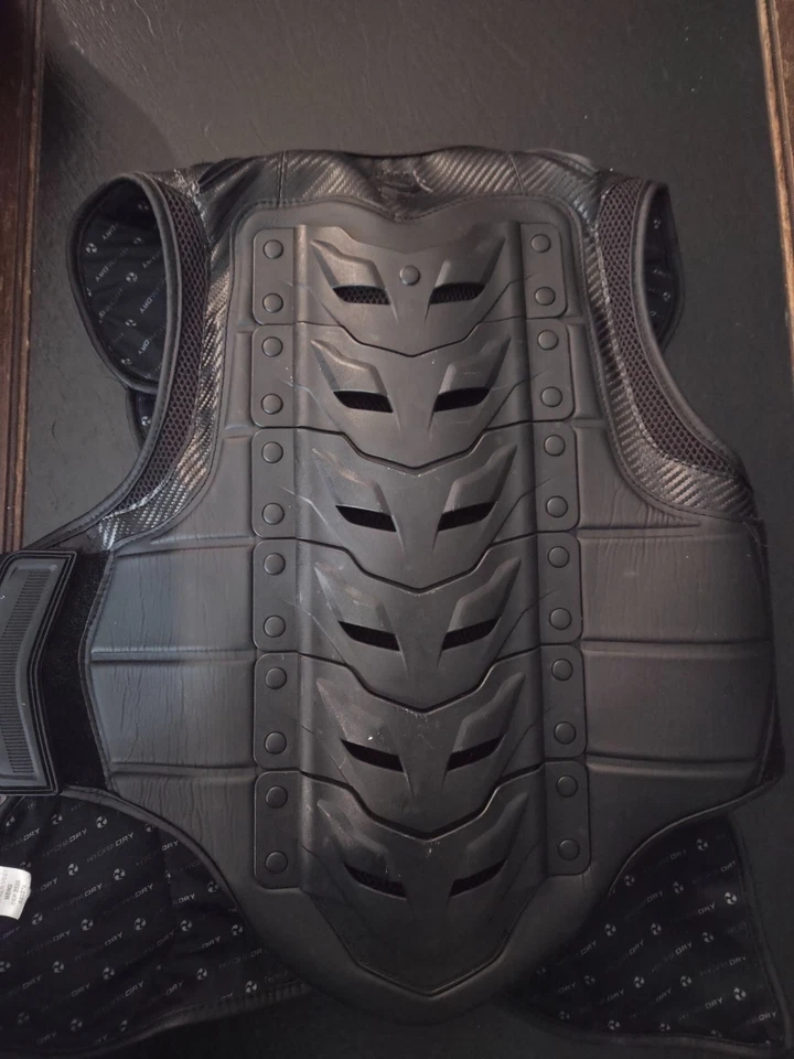 Icon Stryker 野战装甲背心隐形/黑色摩托车盔甲  — 第 4/4 张图片