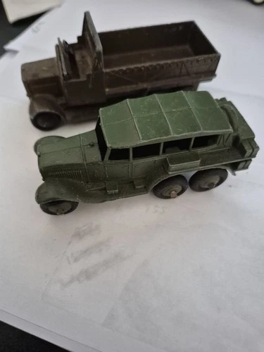 2  Vintage  DINKY Meccano Vehicles