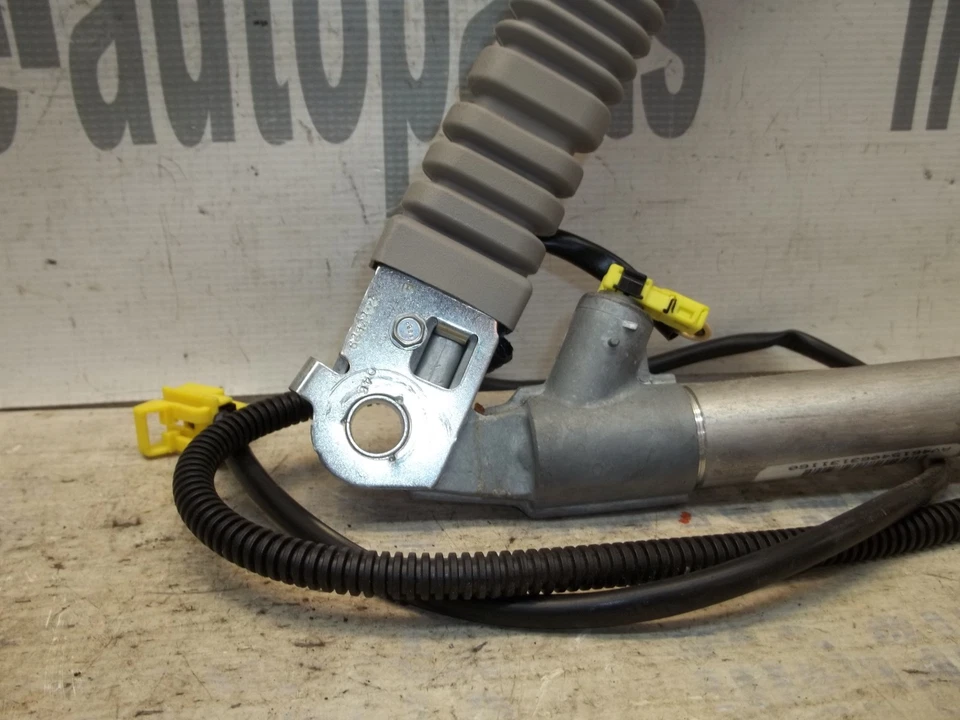 Cadillac CTS 2006-2007 lado del conductor delantero izquierdo cinturón de seguridad hebilla bloqueo pestillo OEM Foto 2 de 4