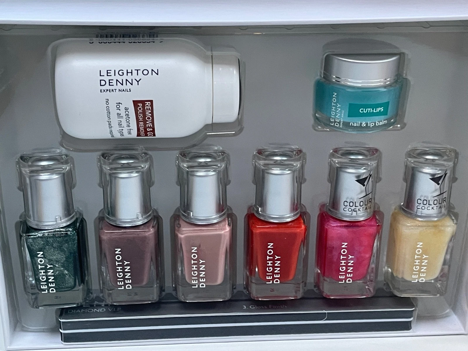 LEIGHTON DENNY Expert Nail Polish 12ml x 6 Bottles Remover Lip Nail Balm Buffer
Opens in a new windo