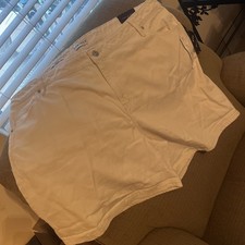 AVA  VIV Women's White Midi Shorts Relaxed Fit Size 22  R  Stretch - NWT