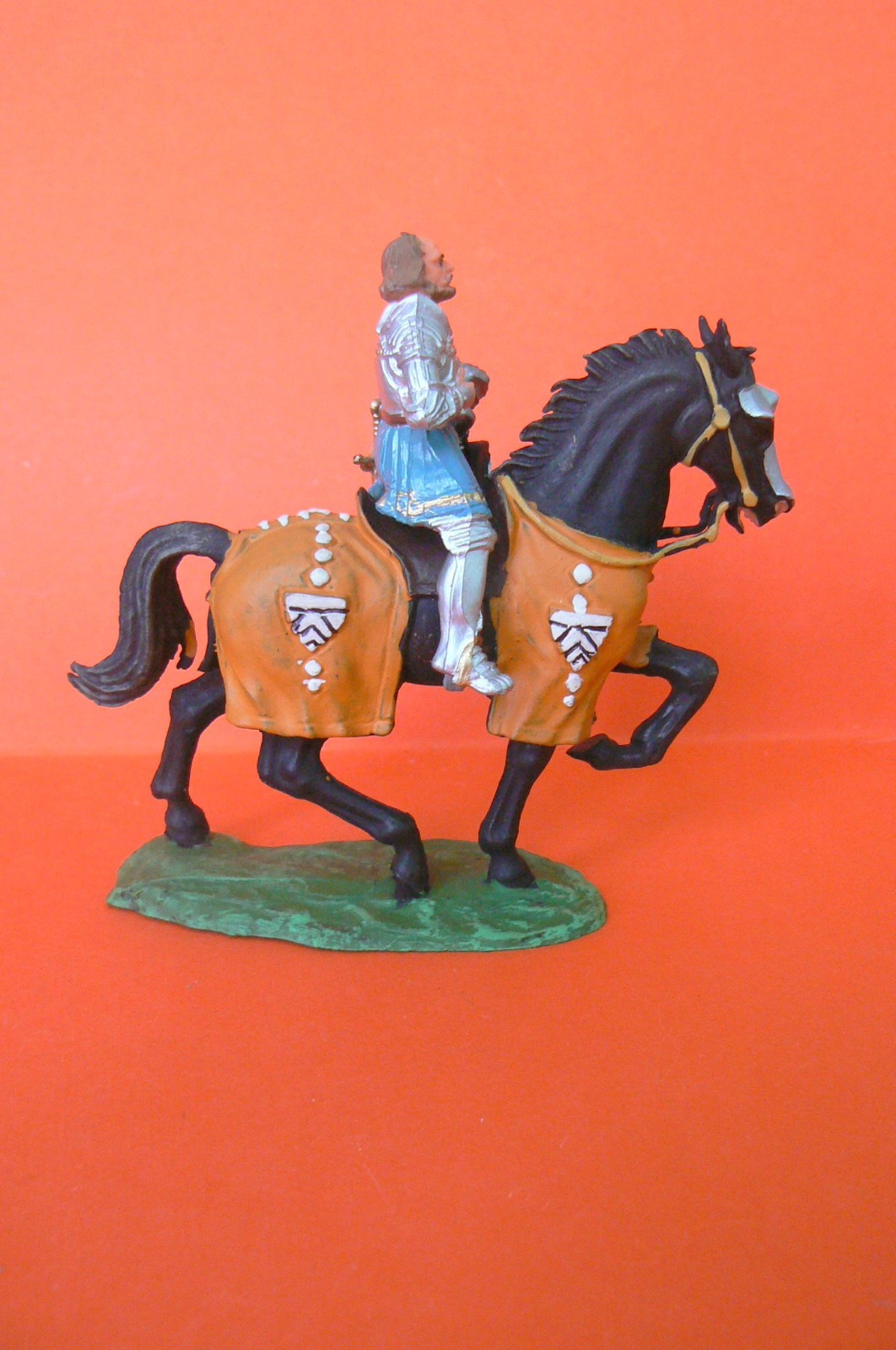 ELASTOLIN/Medium Age Very Beautiful Knight A Horse Pony | Australia