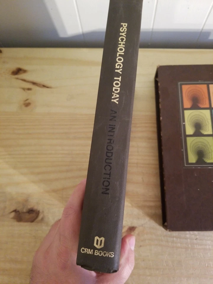 Psychology Today An Introduction Hardcover with Slip Case 1970 CRM Books Vintage - Image 3 of 4
