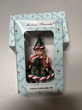 Madame Alexander Classic Collectible Christmas Doll Pin, Vintage, New In Box