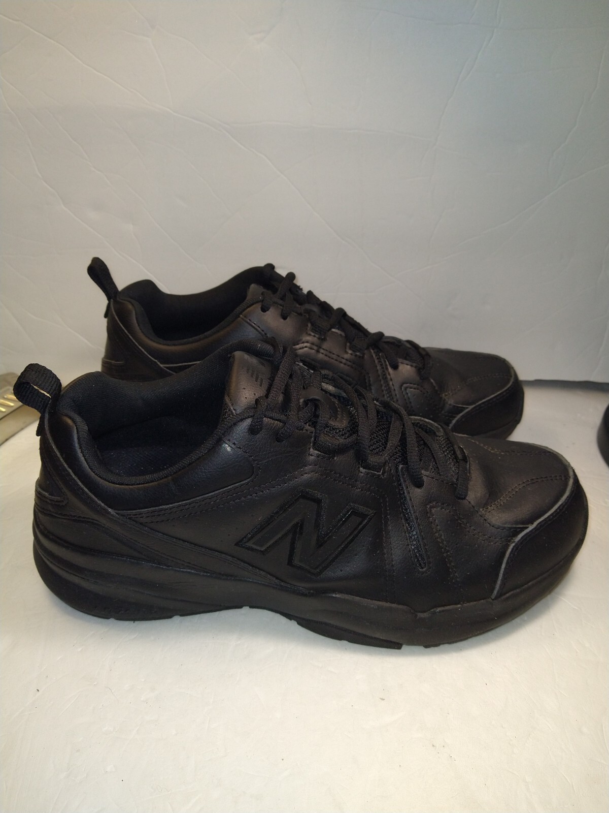 New Balance 608v5 Slip Resistant Black Work Shoes Men's sz 11(4E) MX608AB5