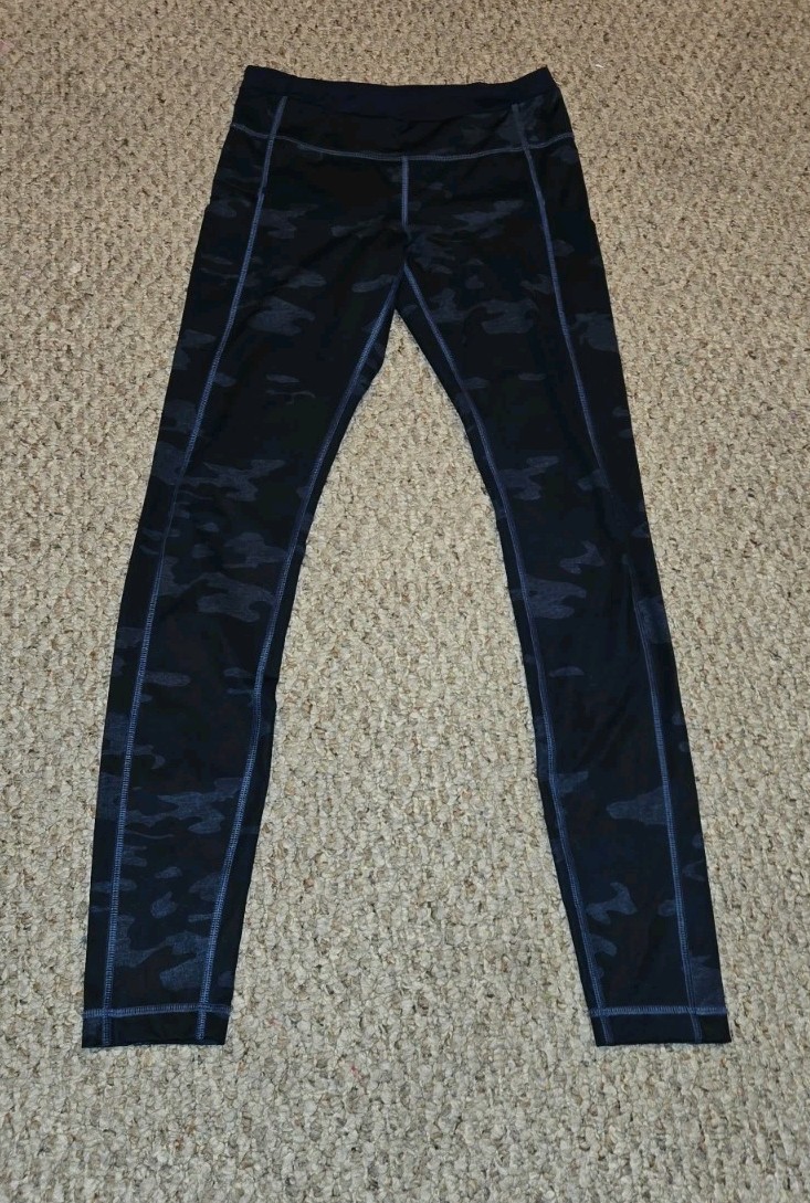 Picture 2 of 8