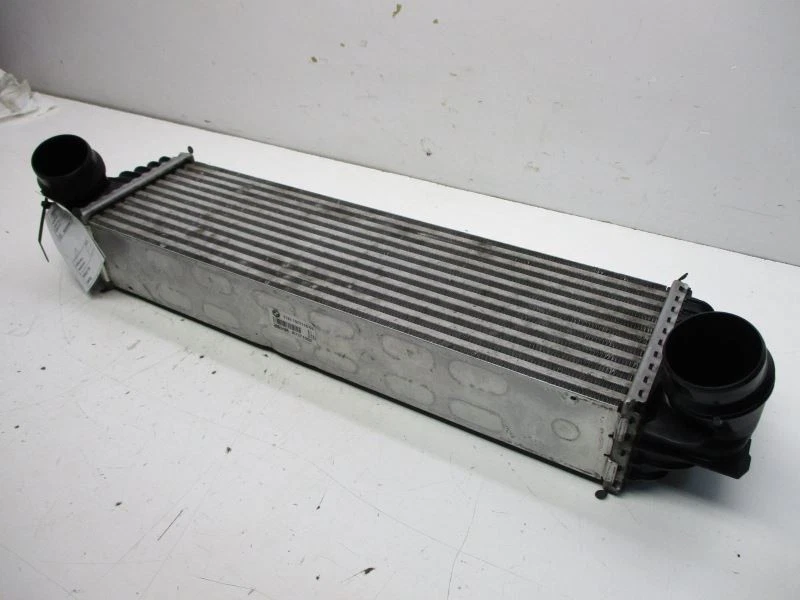 Intercooler 3,0 L Turbo para BMW 535i GT 3078 10-17 Foto 4 de 4