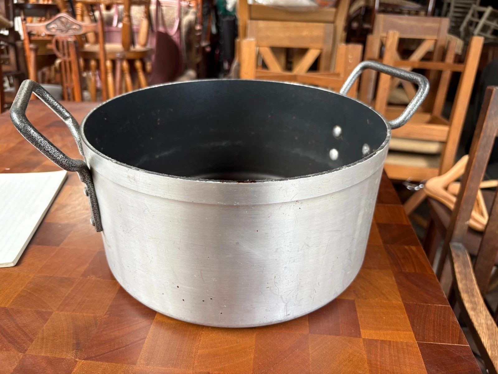 Tefal Large Stockpot Saucepan with Handles 28 cm diameter x 15 cm high